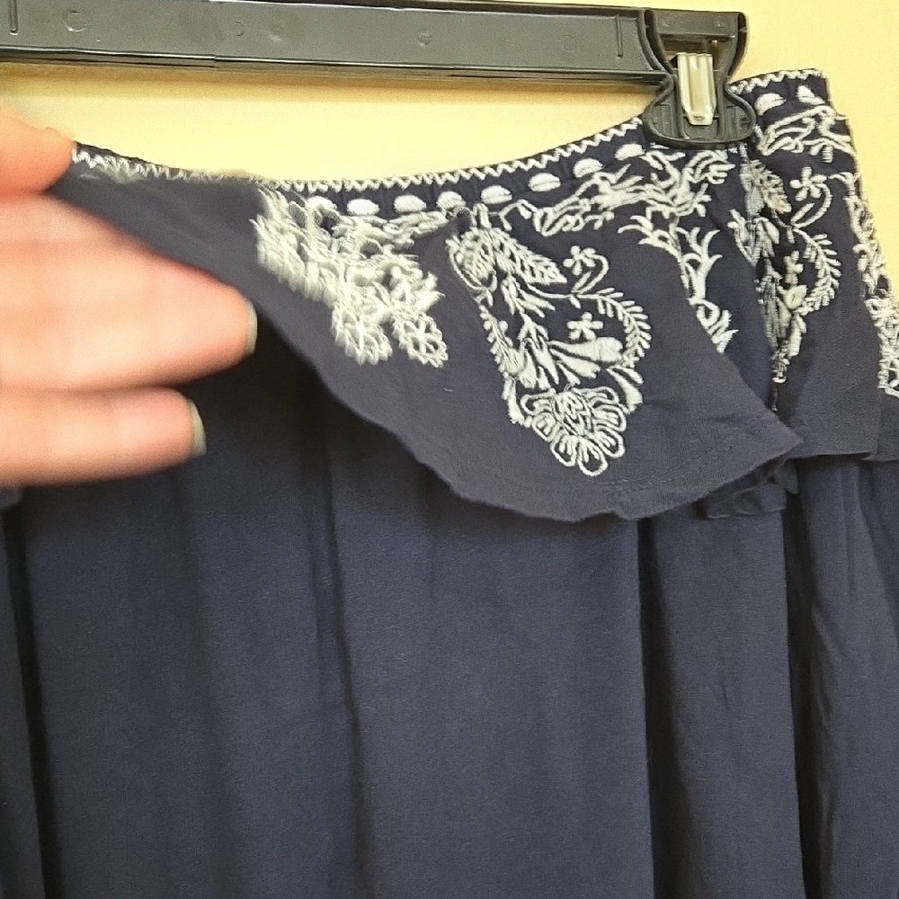 Navy Off-Shoulder Top with White Embroidery - Picture 3 of 6